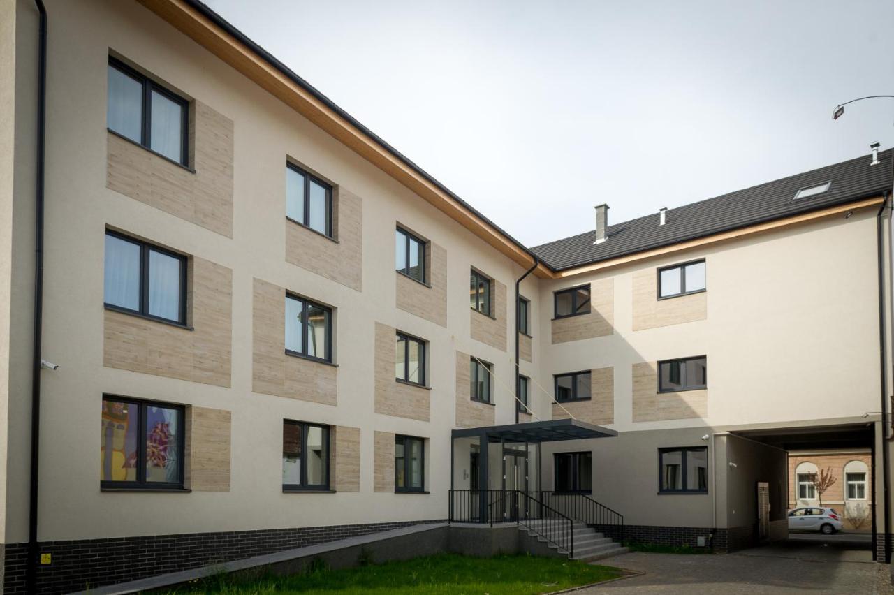 H11 Downtown Apartments Târgu-Mureş エクステリア 写真