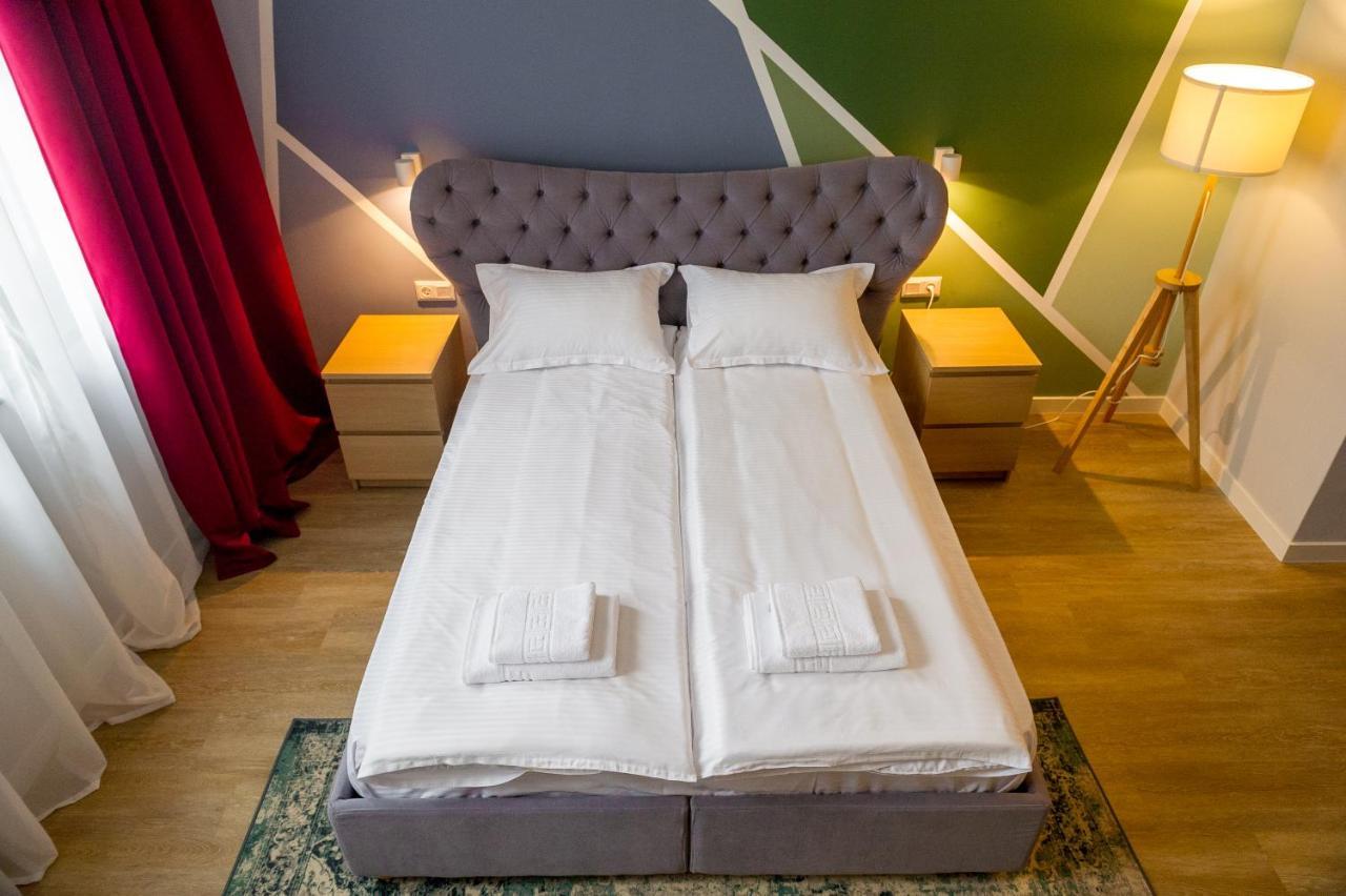 H11 Downtown Apartments Târgu-Mureş エクステリア 写真