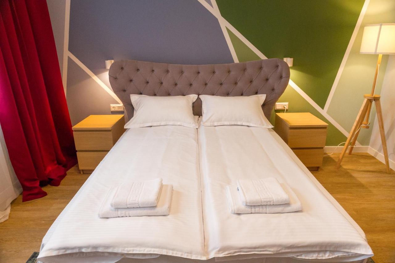 H11 Downtown Apartments Târgu-Mureş エクステリア 写真