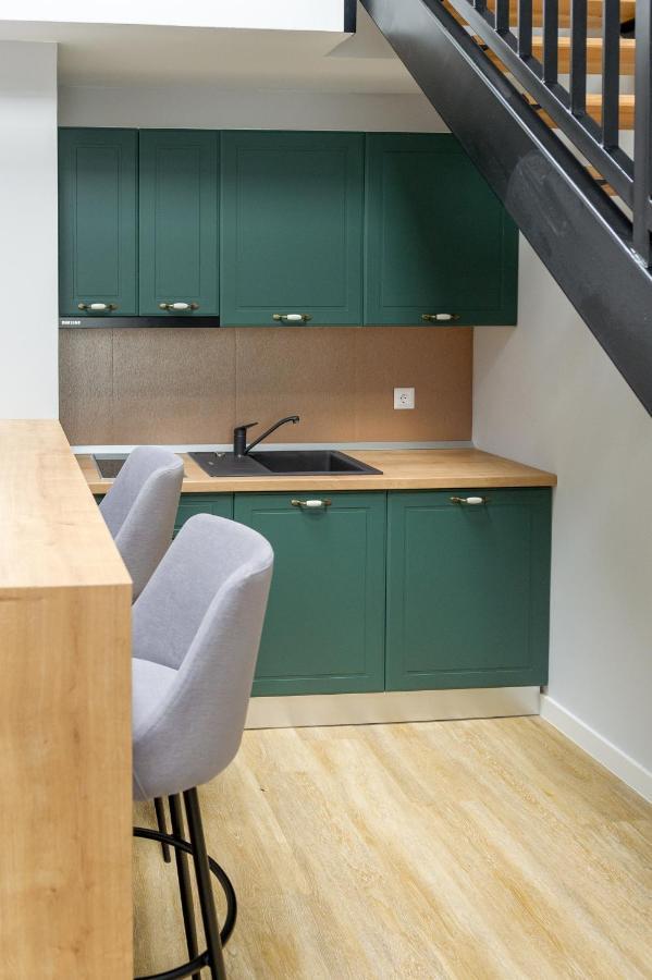 H11 Downtown Apartments Târgu-Mureş エクステリア 写真