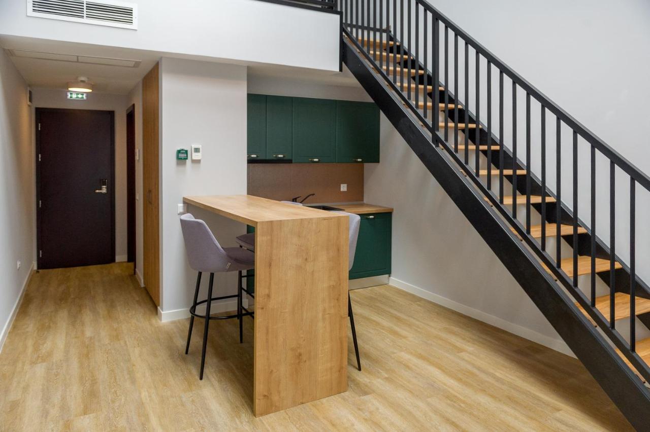 H11 Downtown Apartments Târgu-Mureş エクステリア 写真